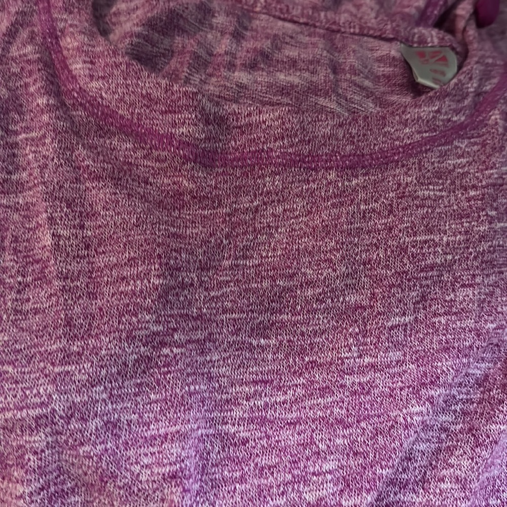 Hooded thin active sweater - Picture 3 of 4